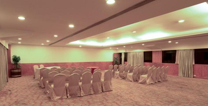 Monarch Luxur - Infantry Road Hotel Bangalore Exterior foto